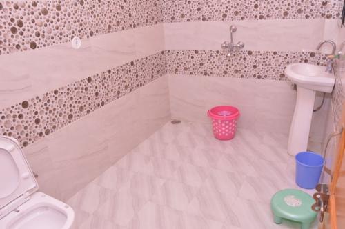 Hotel JMT Eco Binsar in Dhaulchhina Almora Uttarakhand